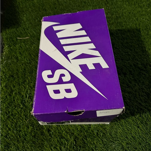 Nike “Rodeo” Dunks - Picture 8 of 8